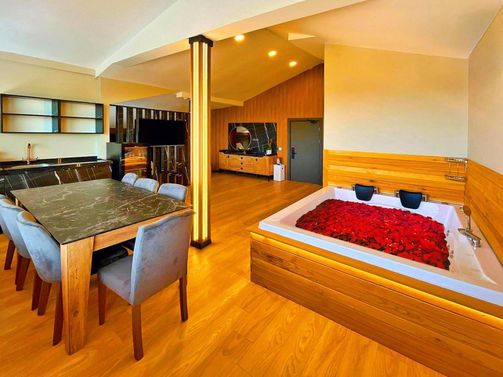 1314 Suite Hotel Istanbul Arnavutkoy ภายนอก รูปภาพ