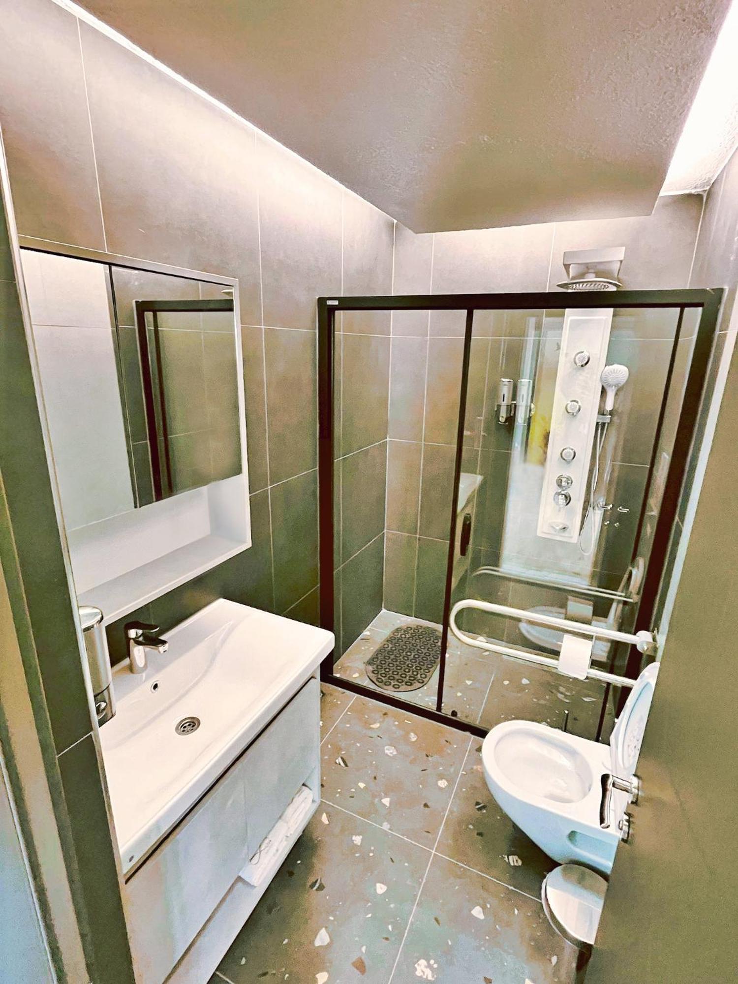 1314 Suite Hotel Istanbul Arnavutkoy ภายนอก รูปภาพ